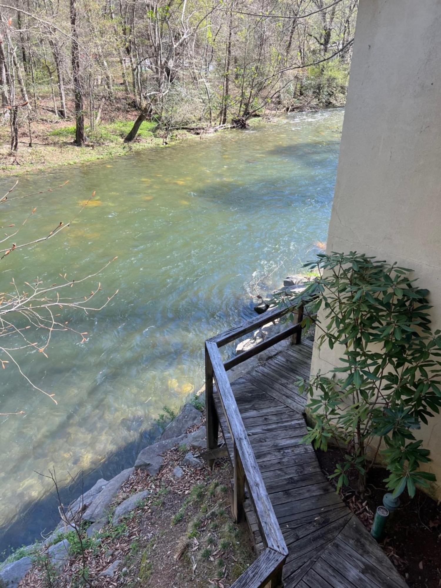 Newfound Lodge On The River Cherokee Exterior foto